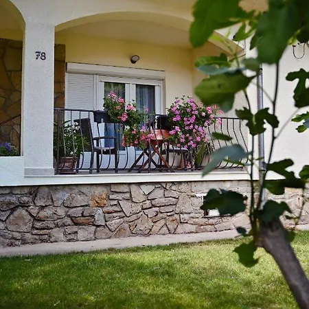 Villa Terrazza Balatongyorok Exterior photo