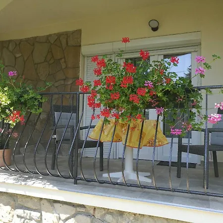 Villa Terrazza Balatongyorok Exterior photo